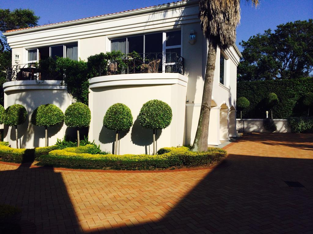 Luxury Beach Apartments Amanzimtoti Zewnętrze zdjęcie