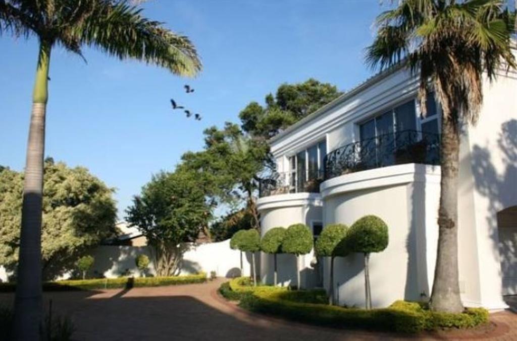 Luxury Beach Apartments Amanzimtoti Zewnętrze zdjęcie