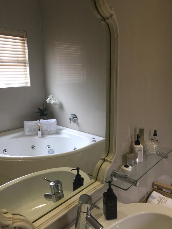 Luxury Beach Apartments Amanzimtoti Zewnętrze zdjęcie